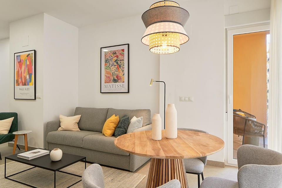 Communal lounge/ TV room, Living room