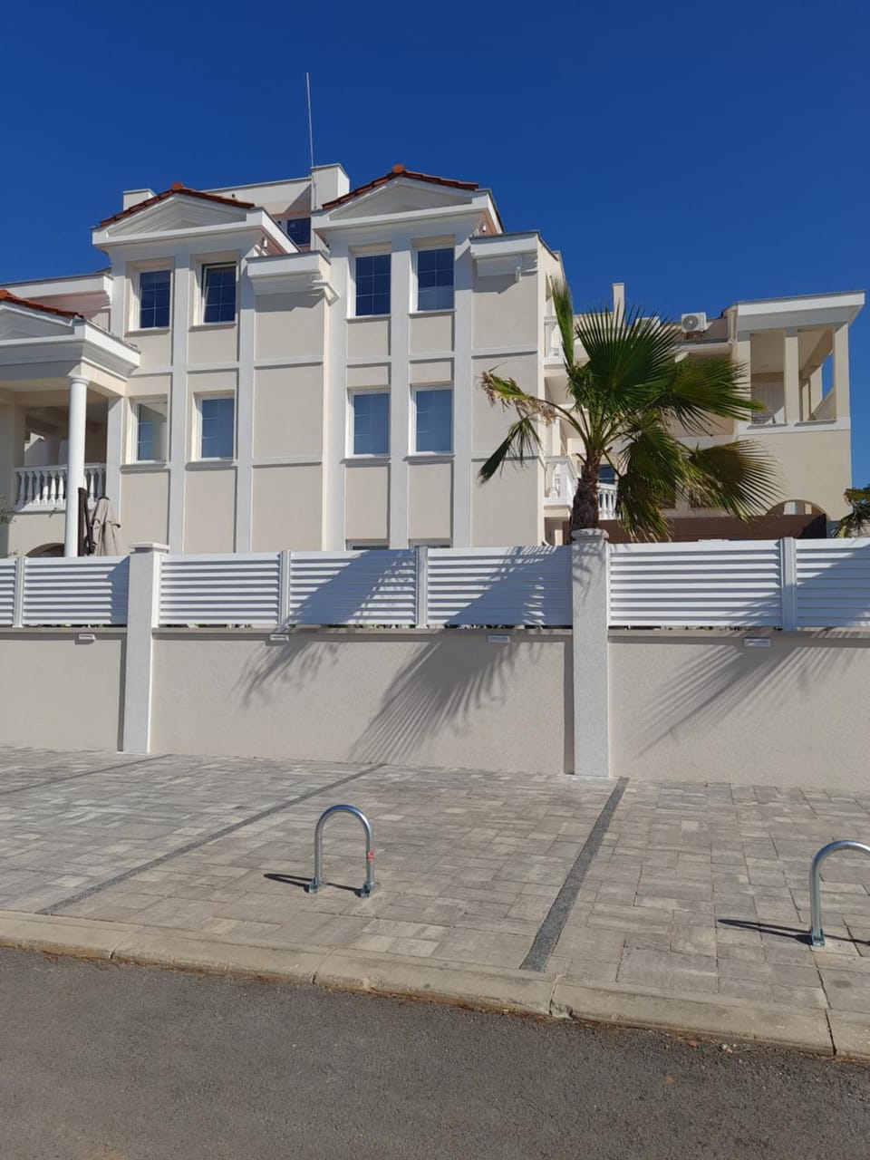 Property building, Parking