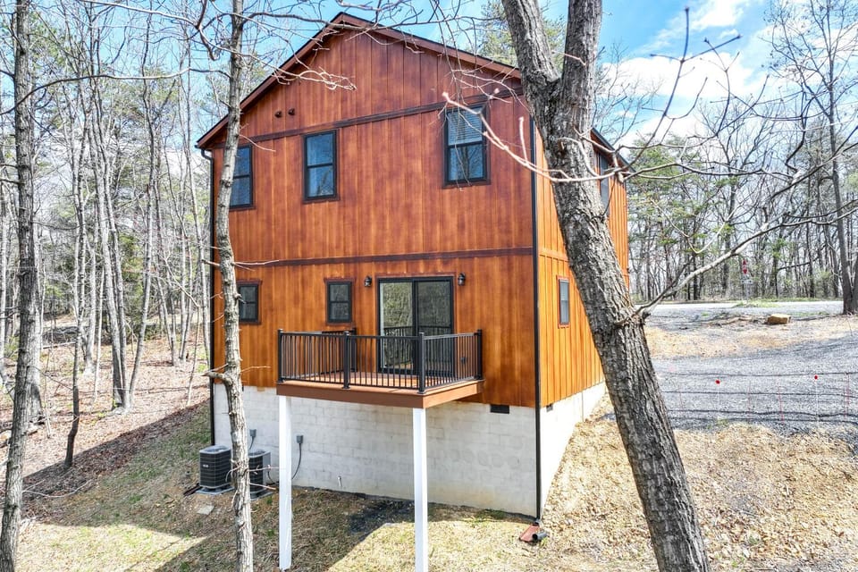 Mtn Retreat w/ EV Charger Near Bryce Ski & Golf House in Basye