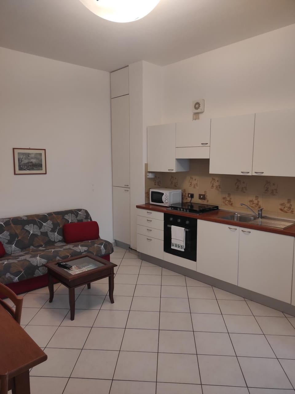 Kitchen or kitchenette, Living room