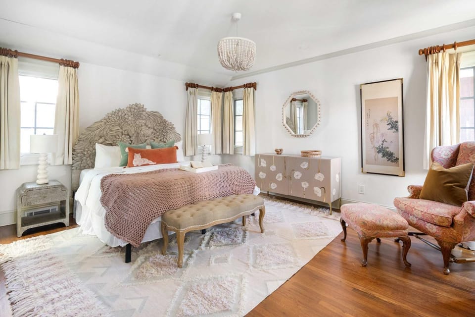 Chateau Marminty Apartment in Buckhead
