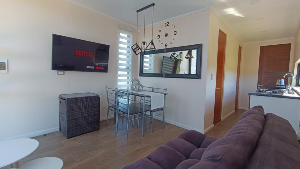 Parcela PLANA con Casa Vista al Mar y Valle, WIFI, TV CABLE, UBICACIÓN PRIVILEGIADA, Portón Automático, PRIVADA House in O'Higgins, Chile