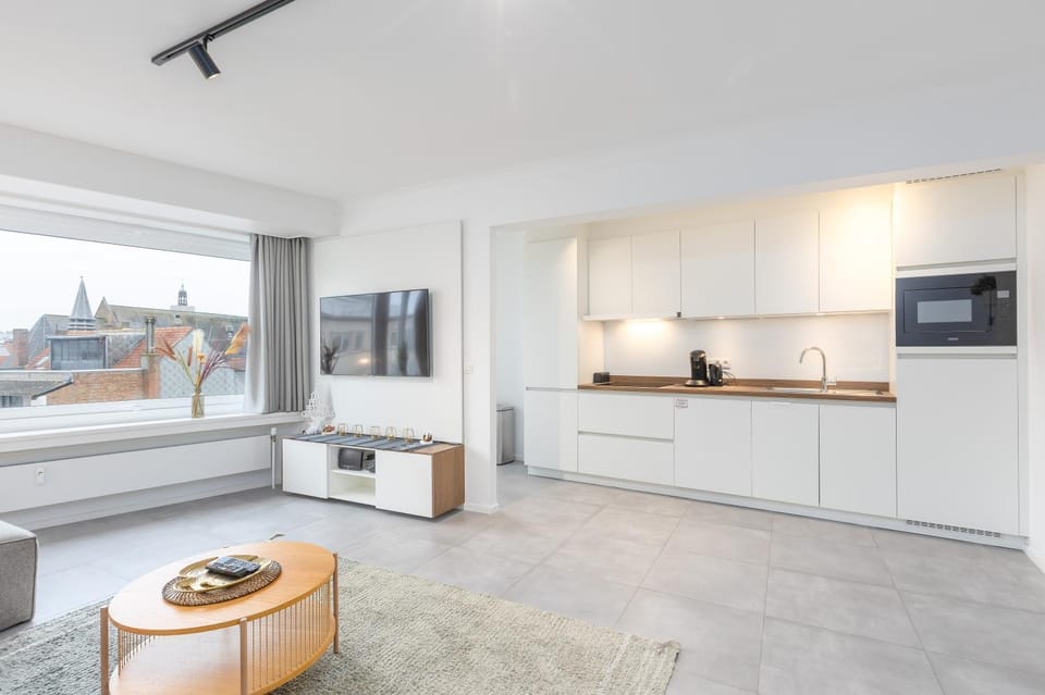 Ostend Center Luxury Top Floor Apartment with Free Parking Apartment in Ostend