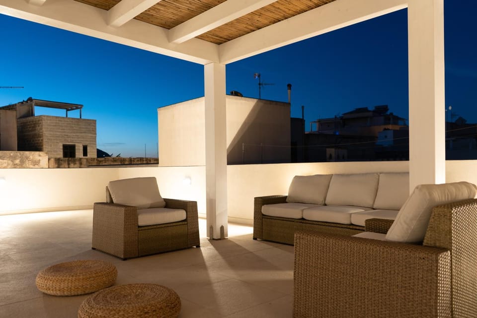 Patio, Balcony/Terrace