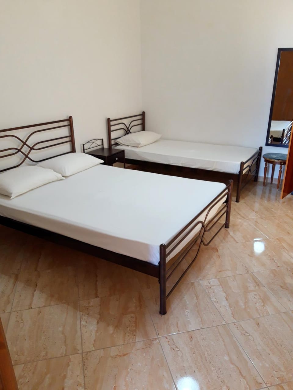 Ενοικιαζόμενα Δωμάτια Γεωργία Σταμούλου Apartment hotel in Euboea