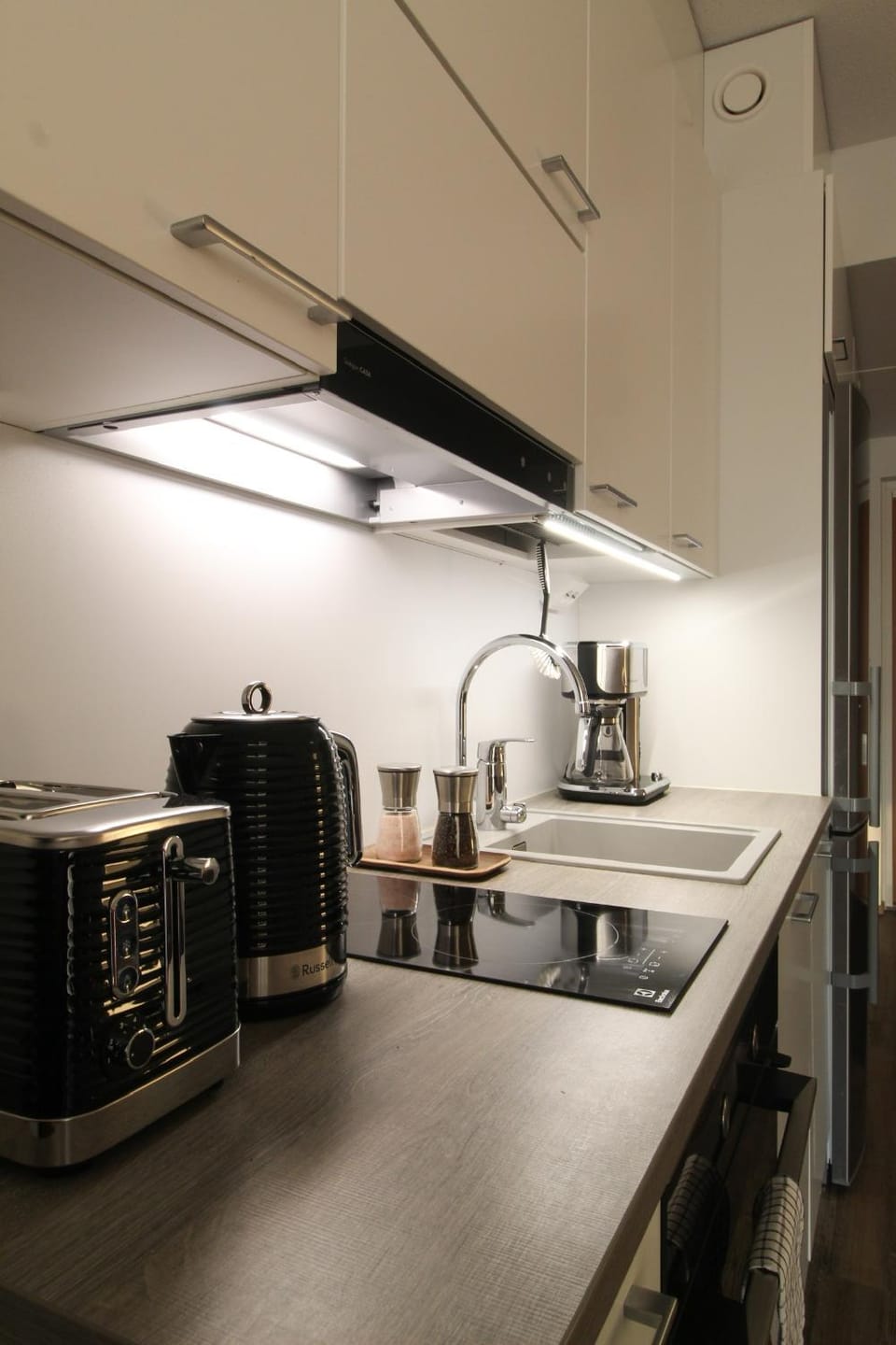 Coffee/tea facilities, Kitchen or kitchenette, pet friendly, stove, toaster
