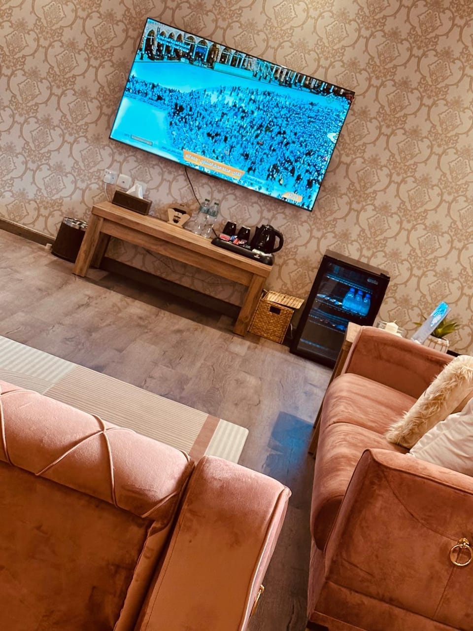 Communal lounge/ TV room, Seating area