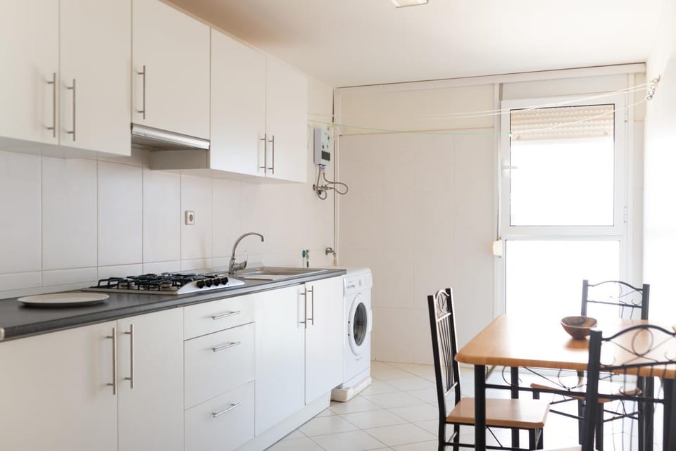2 bdr cozy beachside apartment, Copacabana - LCGR Apartment in Cape Verde