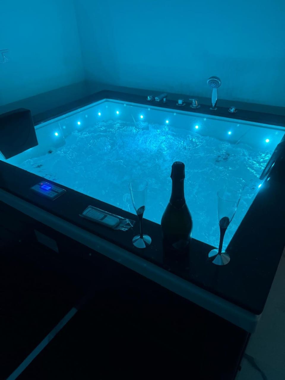 GREY VILLAS Bed and Breakfast in Romania