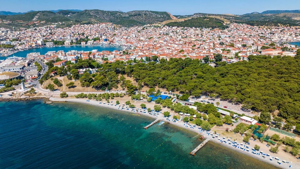 Nearby landmark, Beach