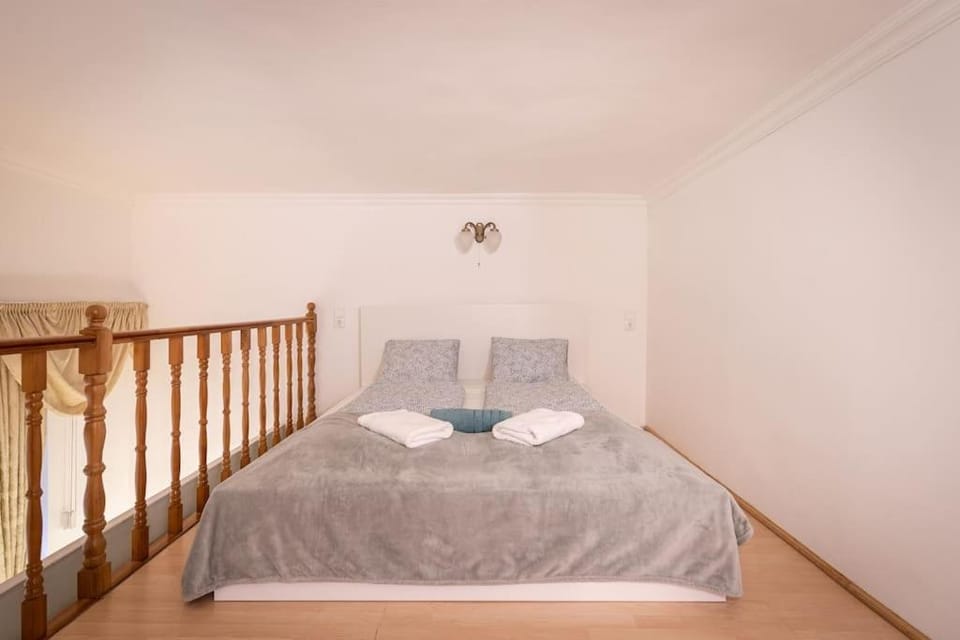 Cozy 3 bedrooms in 7st districht Apartment in Budapest