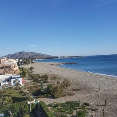 Nearby landmark, Beach, Swimming pool