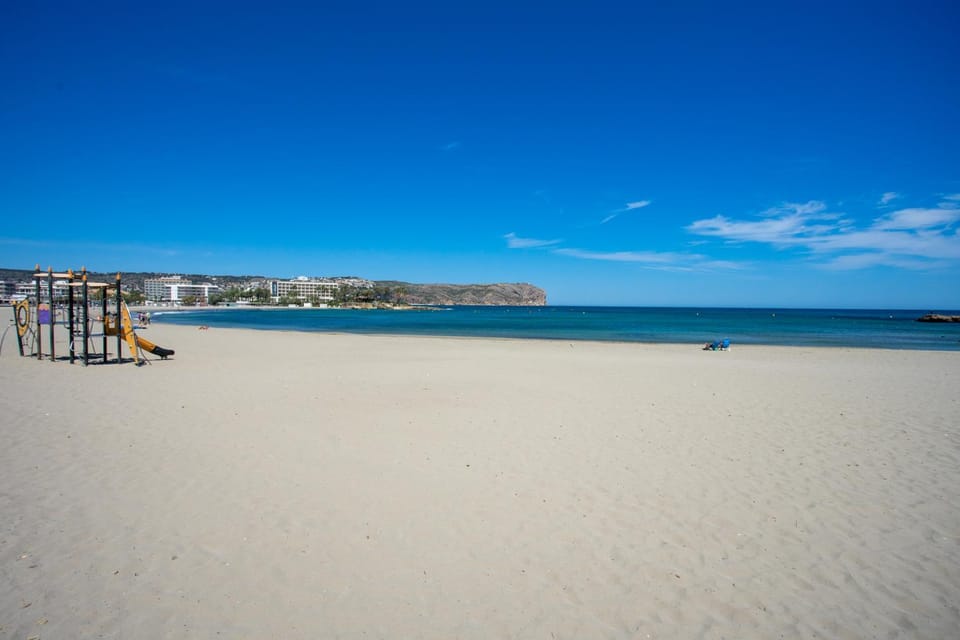 Nearby landmark, Beach