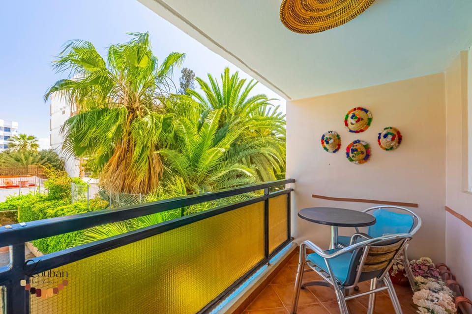 View (from property/room), Pool view