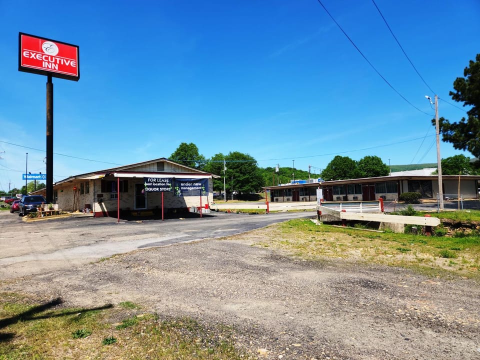 Facade/entrance, Street view
