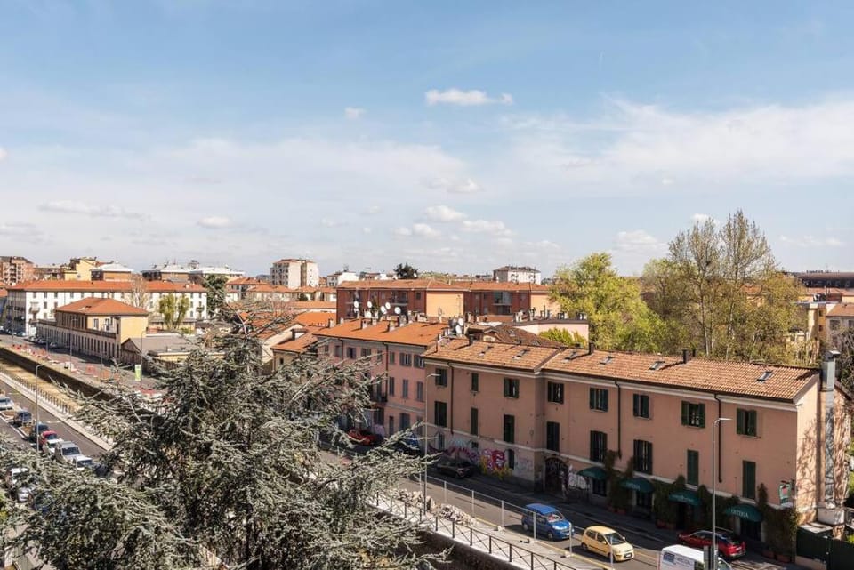 Schiavoni Flexyrent WiFi Apartment in Milan