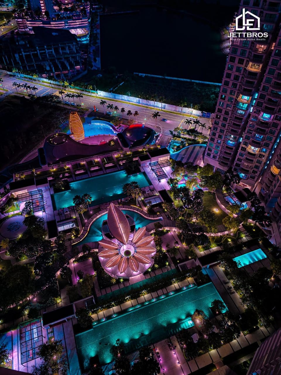 Night, Bird's eye view, Pool view, Swimming pool, Location