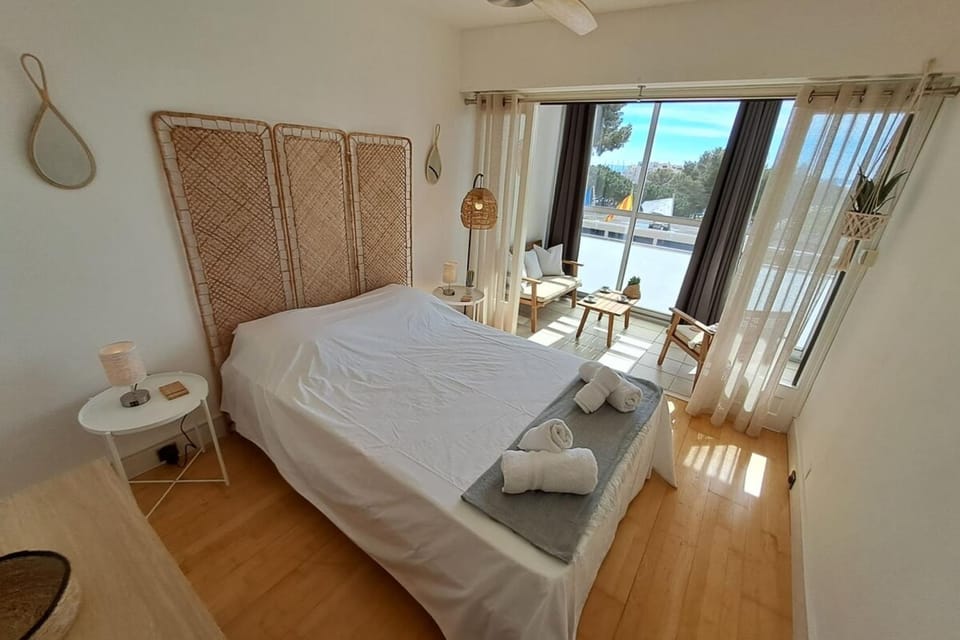 T2 vue à 100m de la plage avec parking privé Apartment in Bormes-les-Mimosas