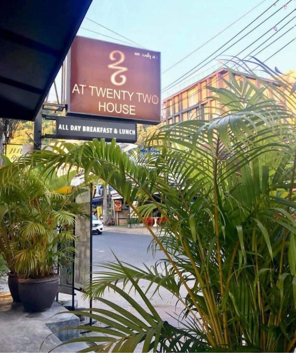 Twenty Two House Bed and Breakfast in Patong
