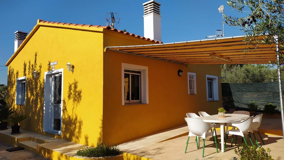 Casa Eli House in Baix Ebre
