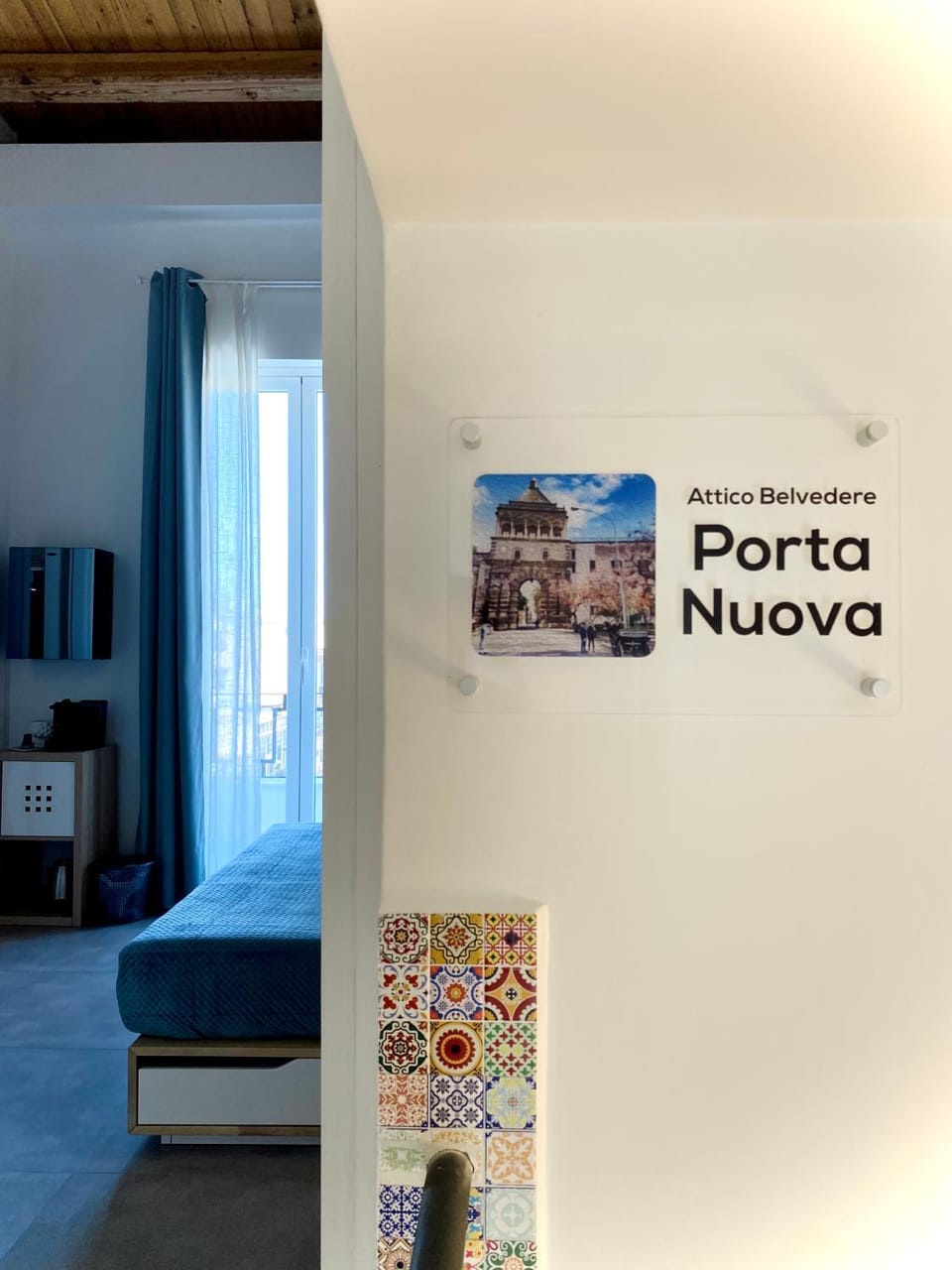 Logo/Certificate/Sign
