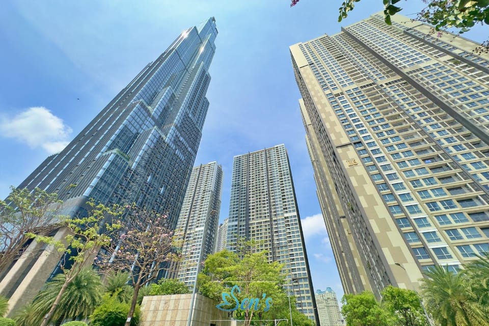 Property building, Day, City view