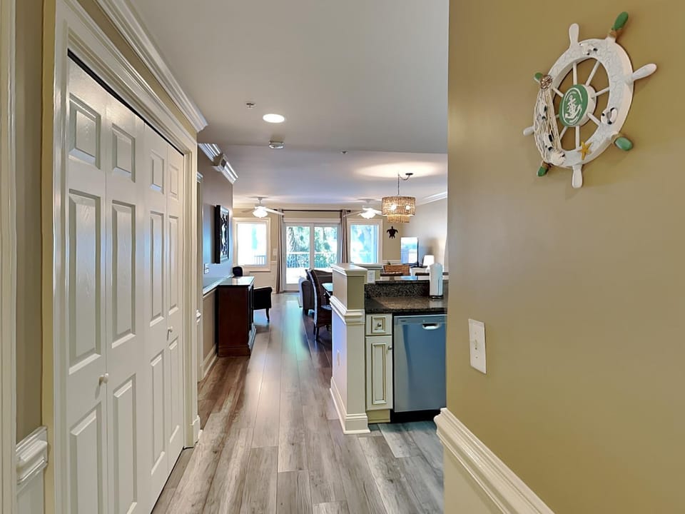 Brass Rail 119 Apartment in Tybee Island