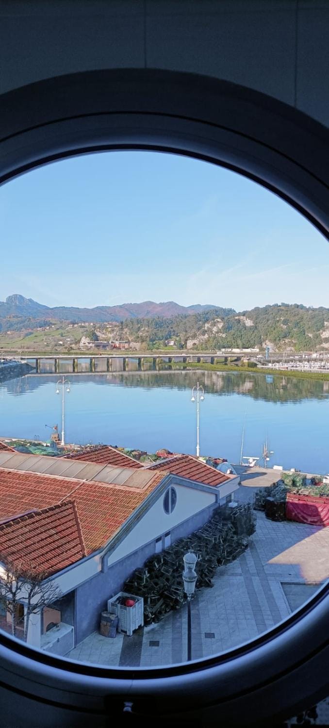 Day, Natural landscape, Activities, Lake view, Mountain view, River view