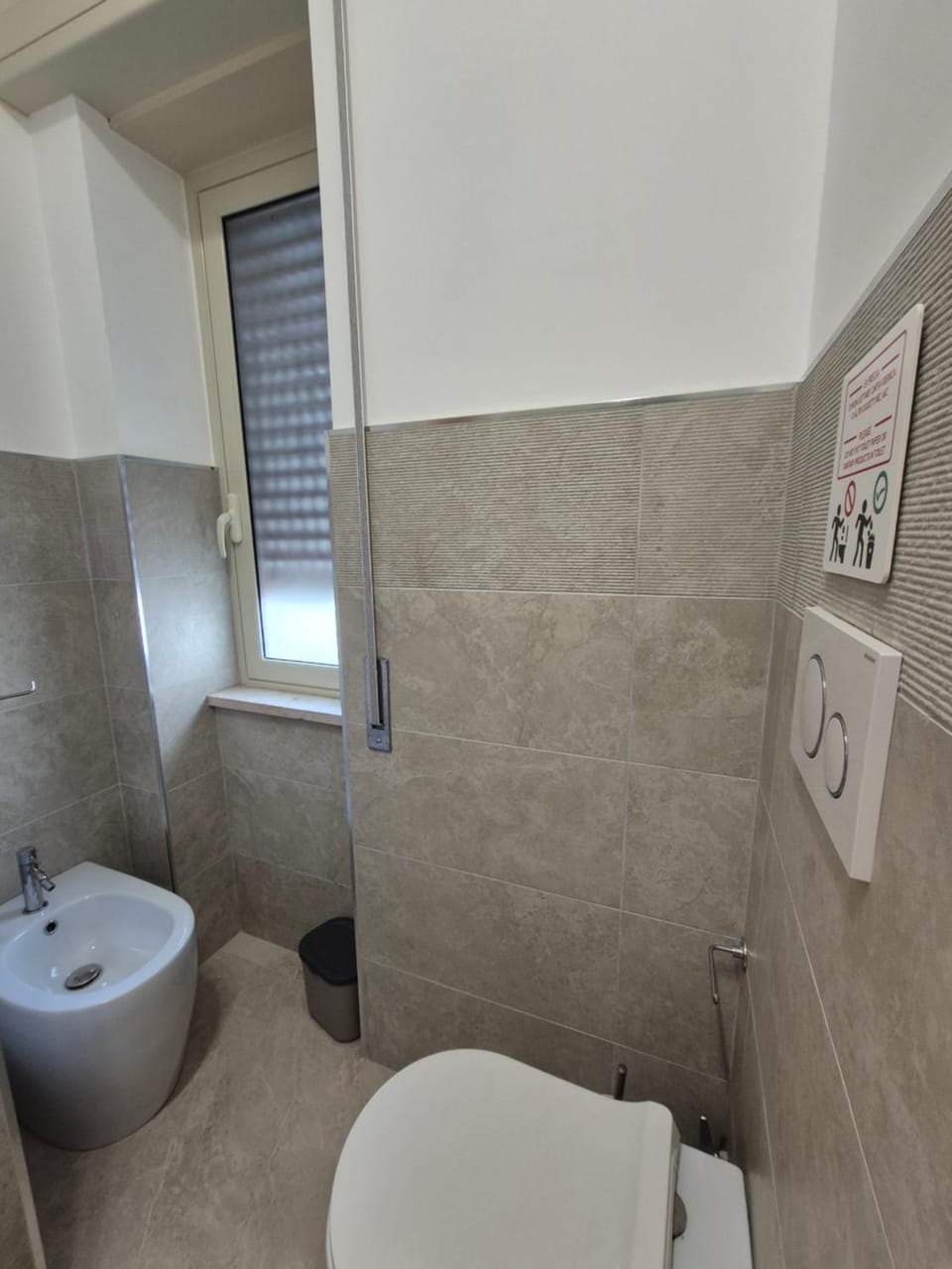Shower, Toilet, Bathroom, bidet