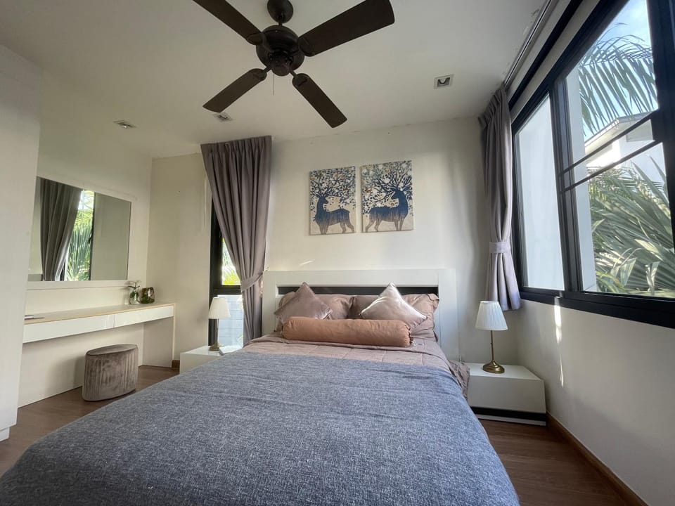 Нескучный таунхаус в Лагуне Villa in Choeng Thale