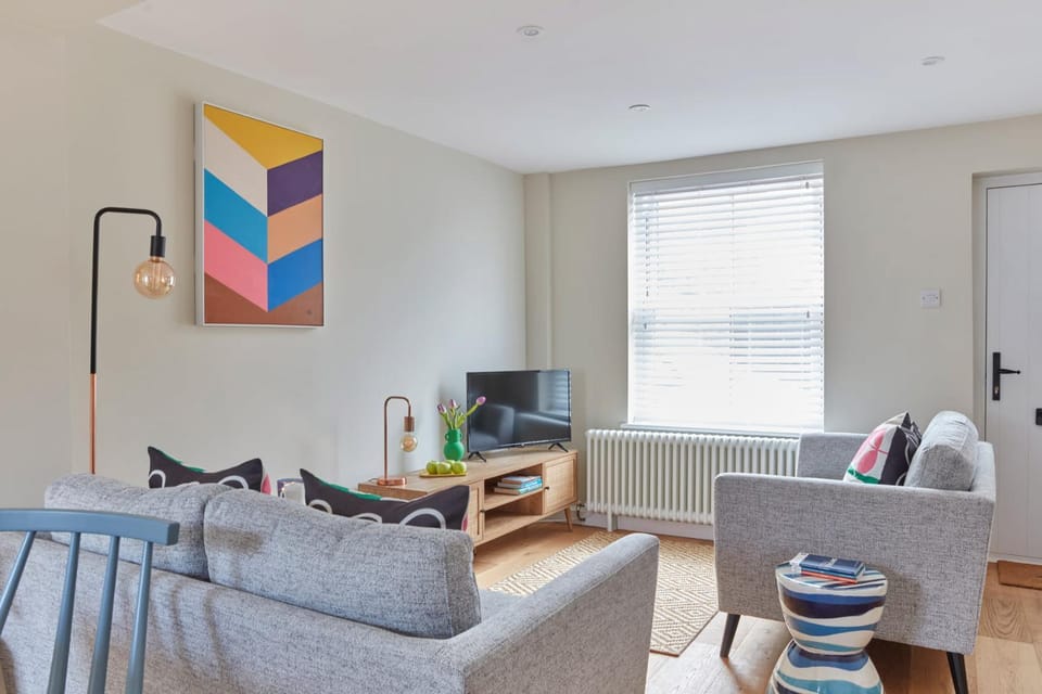 Sunbeam Cottage by Coaste House in Dover District