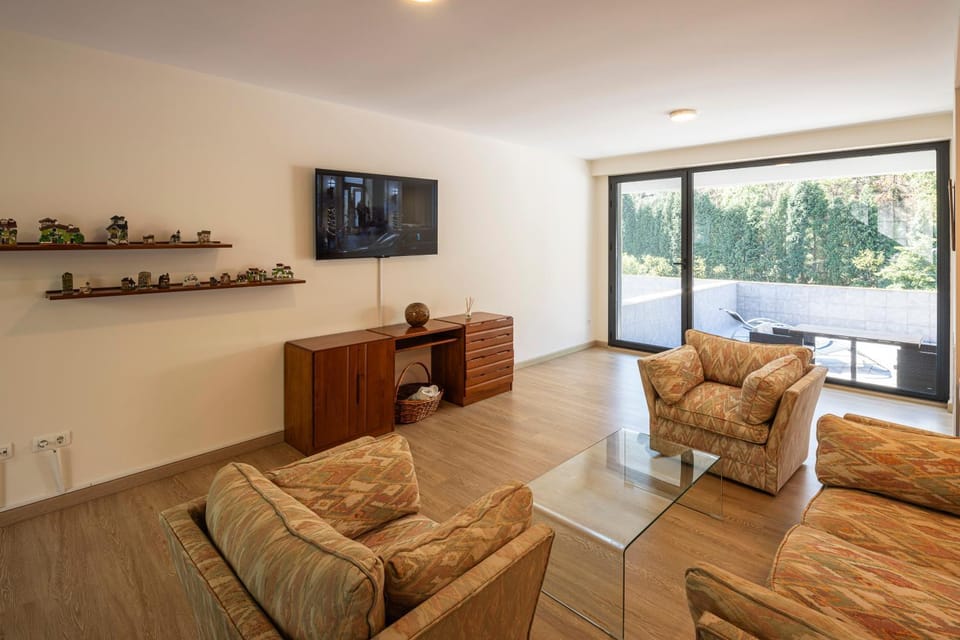 Balcony/Terrace, Living room