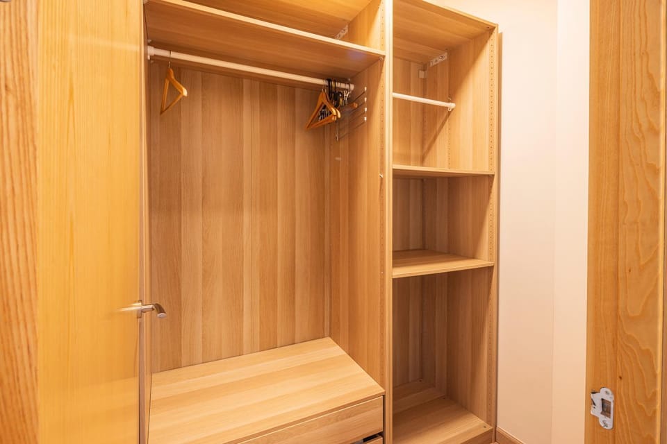 wardrobe