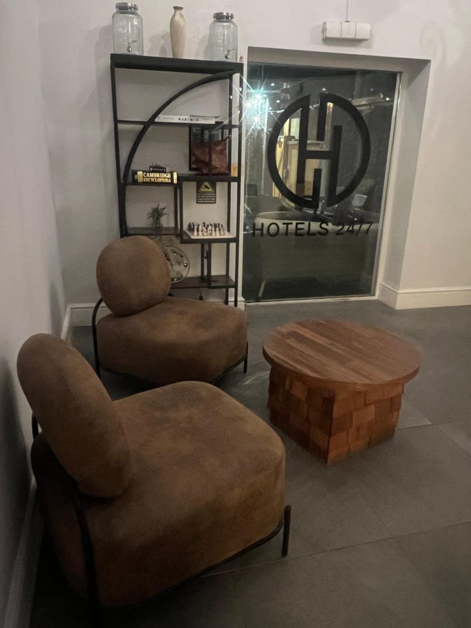 Seating area