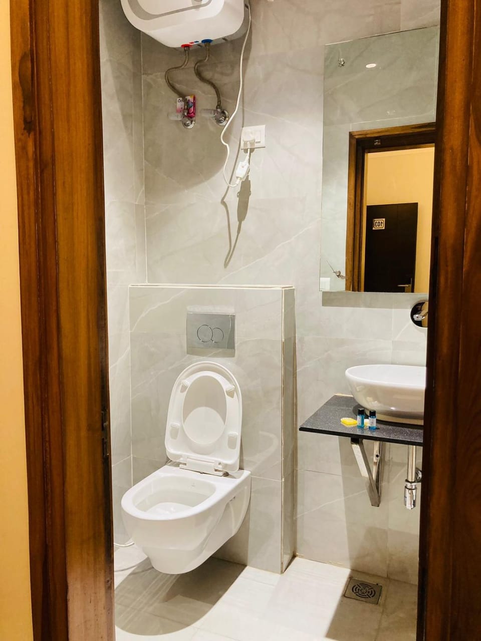 Hotel Aman Palace Hotel in Delhi
