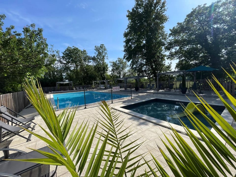 Spa and wellness centre/facilities, Swimming pool