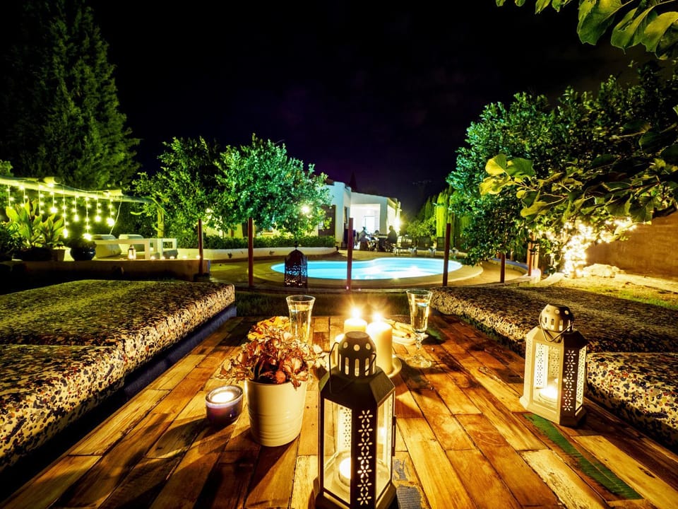 Decorative detail