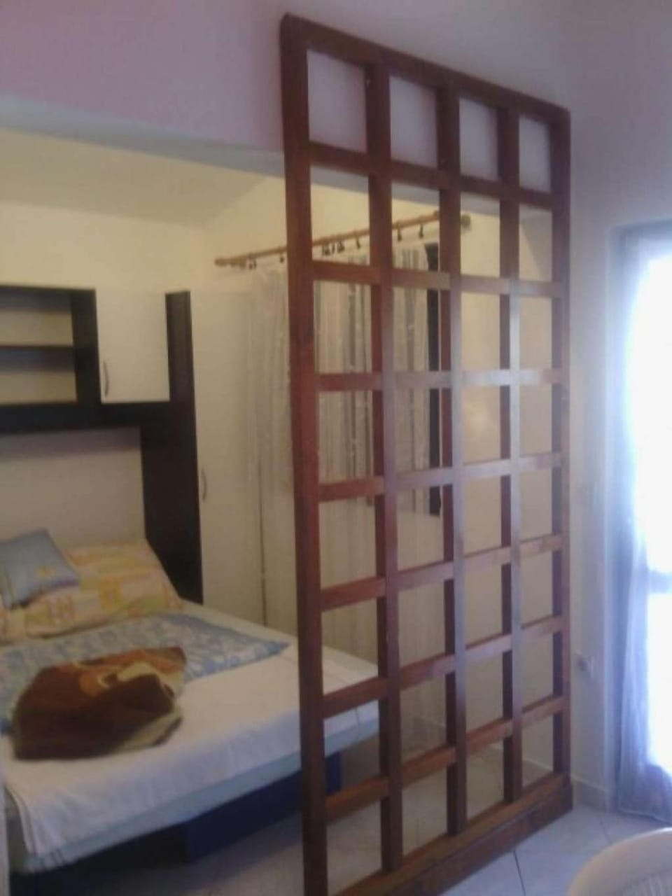 Bed, Living room
