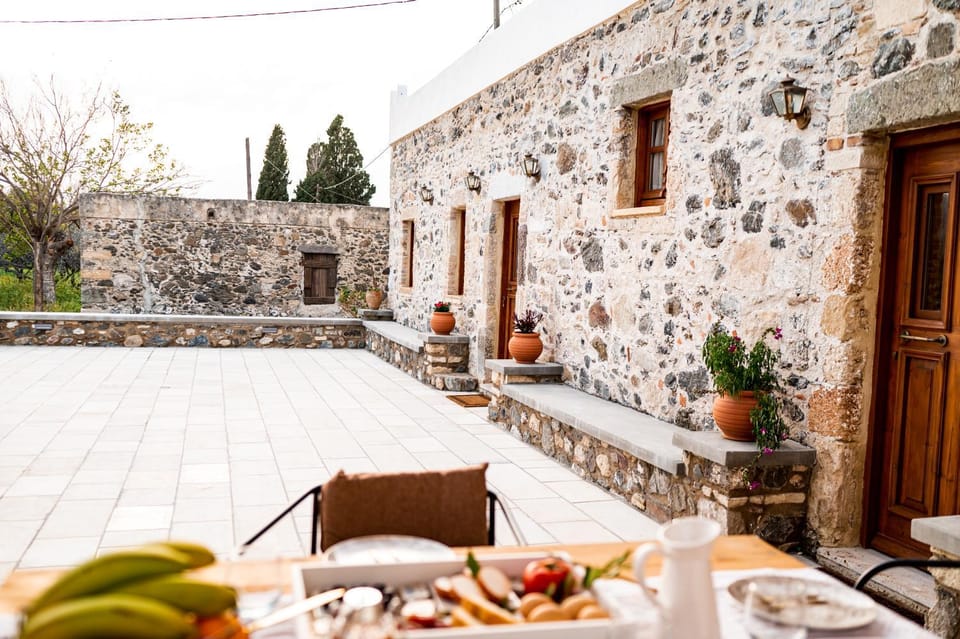 Inner courtyard view