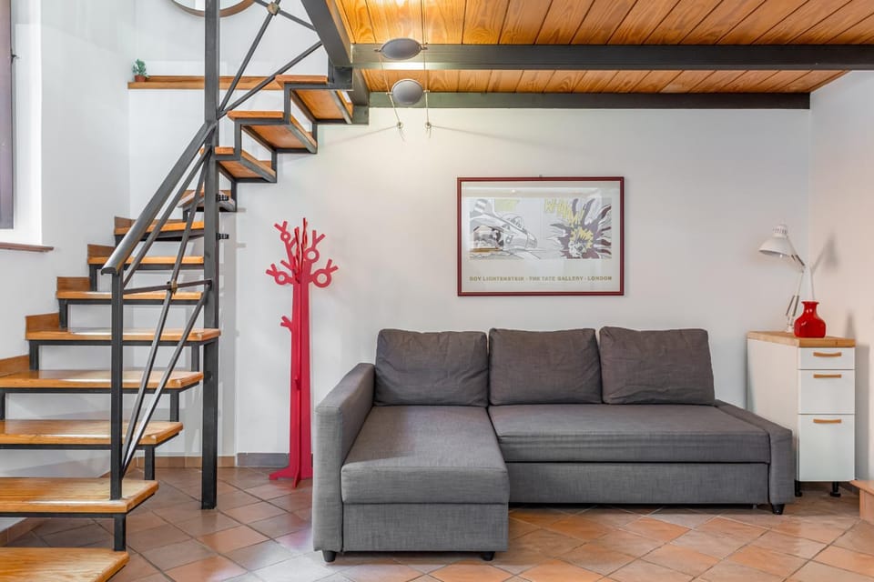 Communal lounge/ TV room, Living room