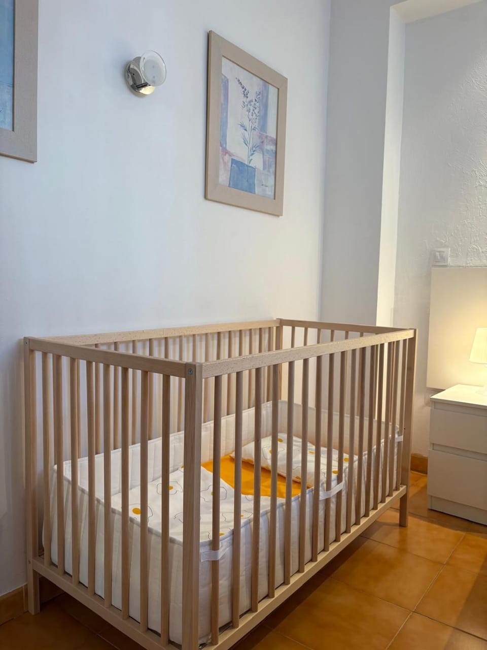 cot