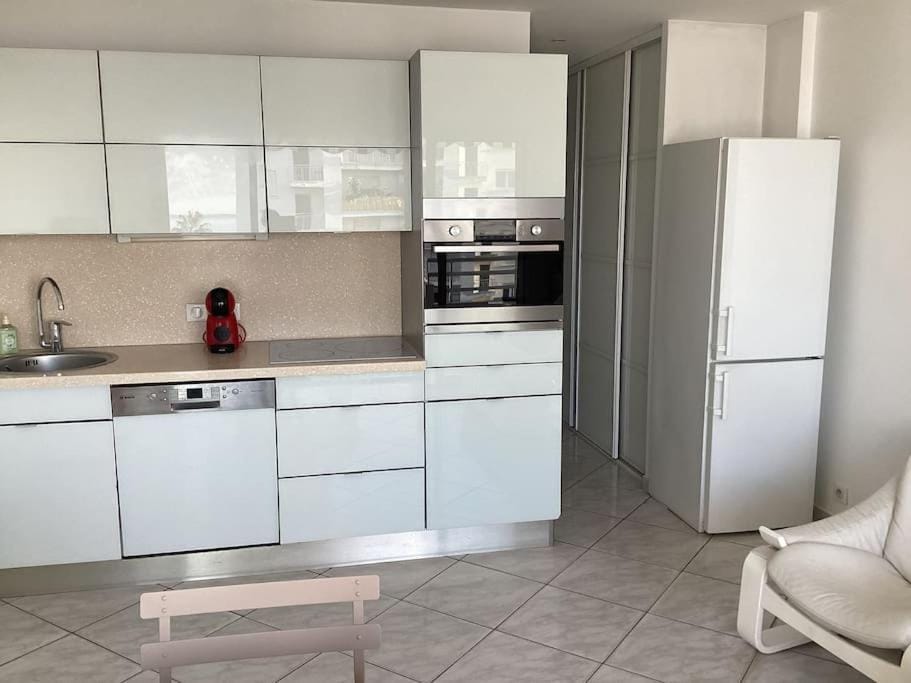 JUAN LES PINS 2P Le Tropique Apartment in Antibes