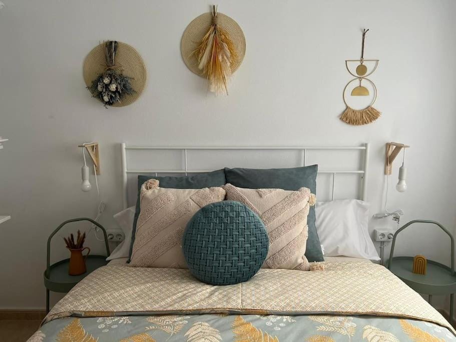 Bed, Decorative detail