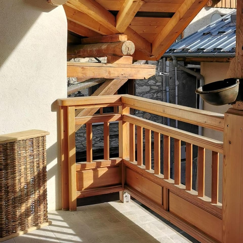 View (from property/room), Balcony/Terrace