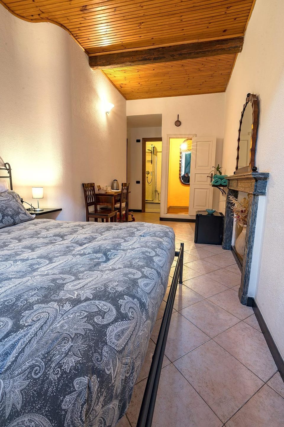 Bed, Bedroom, City view, heating, air conditioner