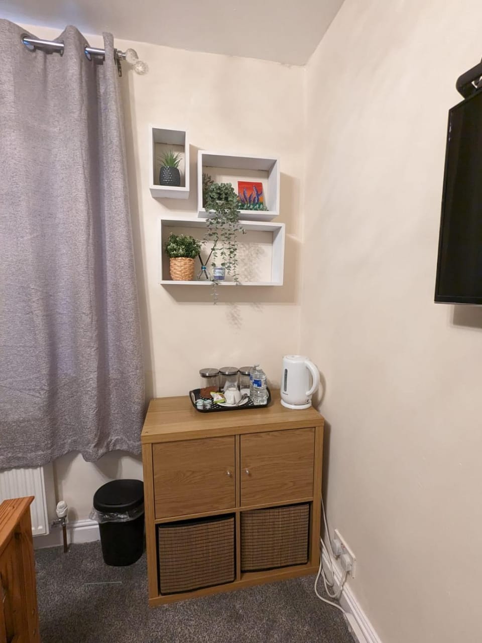 Coffee/tea facilities