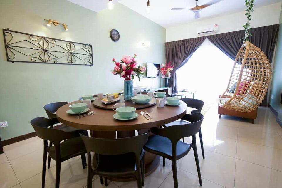 de-Nyony - free water park tickets T&C apply Apartment in Malacca