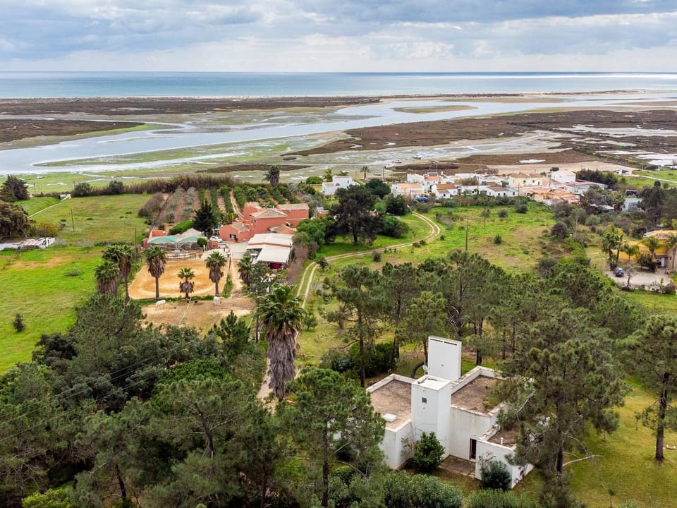 Casa Levante by HelloVacations Villa in Faro District