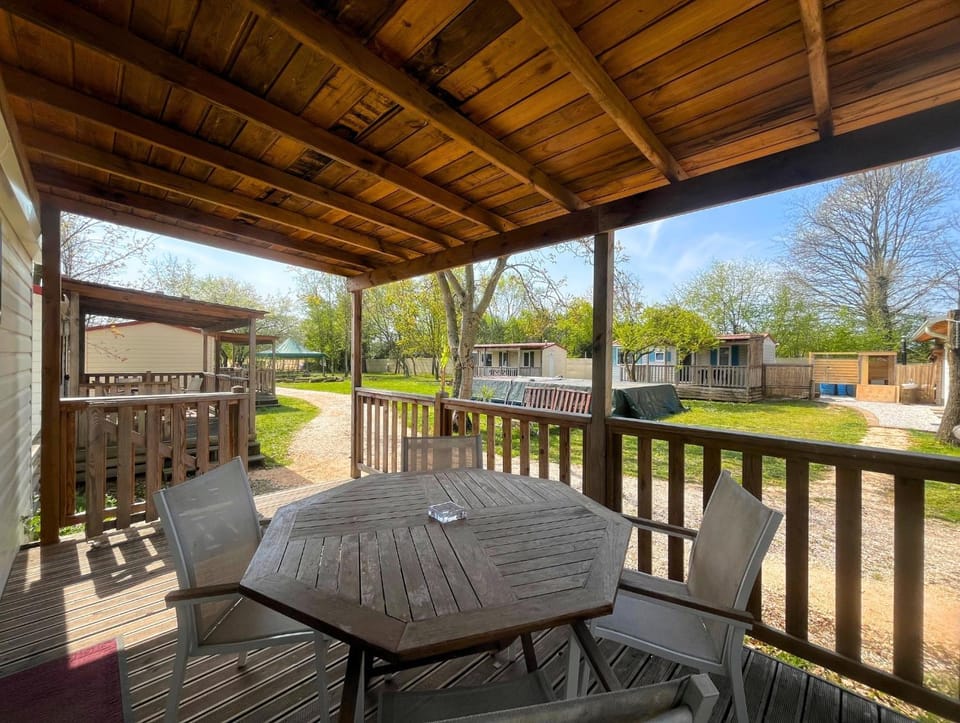 Patio, View (from property/room), Balcony/Terrace, Balcony/Terrace, Dining area