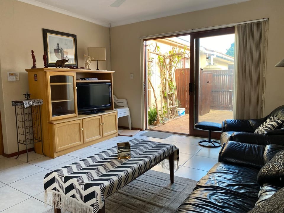 Blouberg Cosy 2 bedroom house Apartment in Cape Town